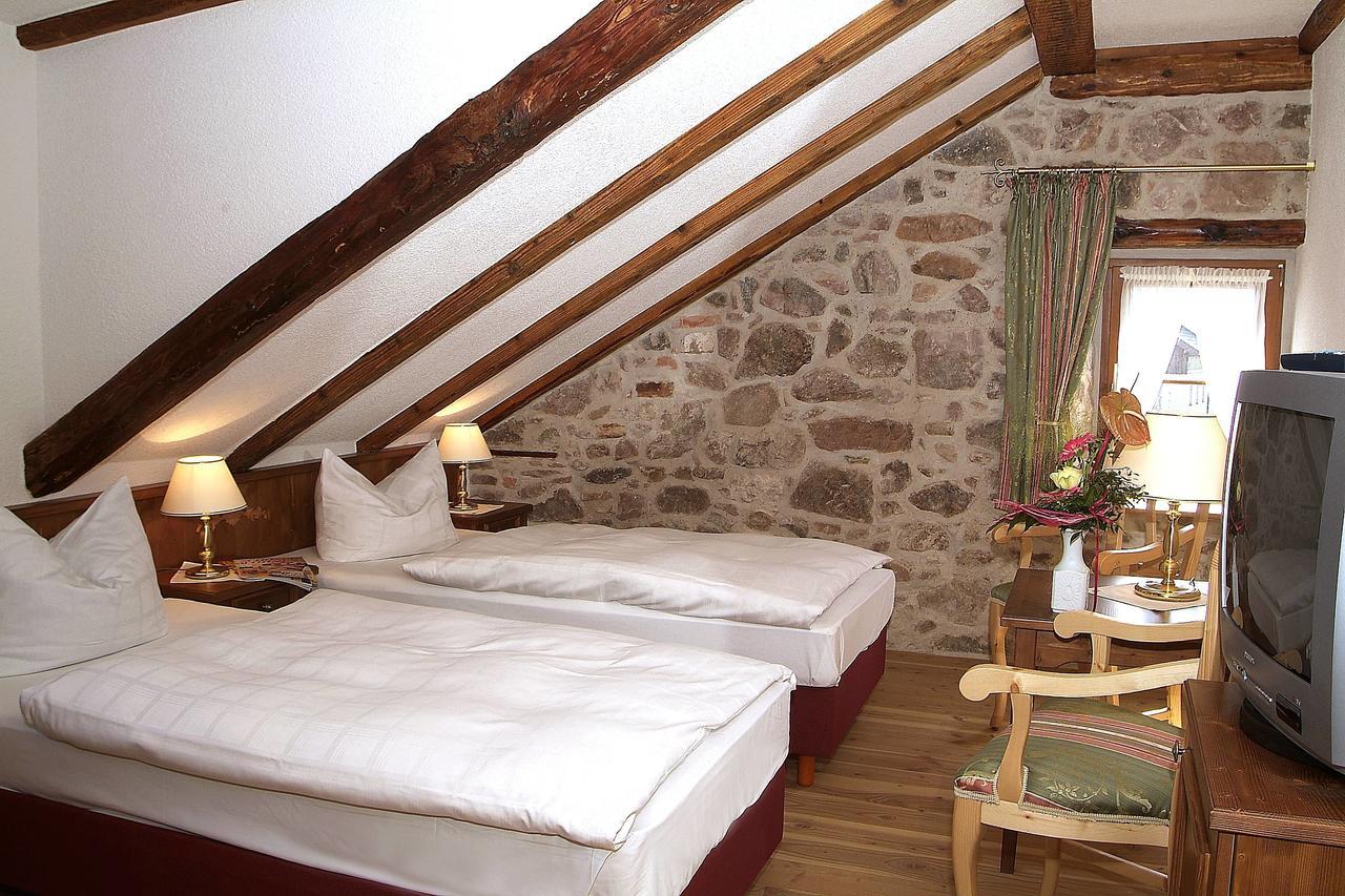 Historisches Genusshotel Loewen Schopfheim Dış mekan fotoğraf