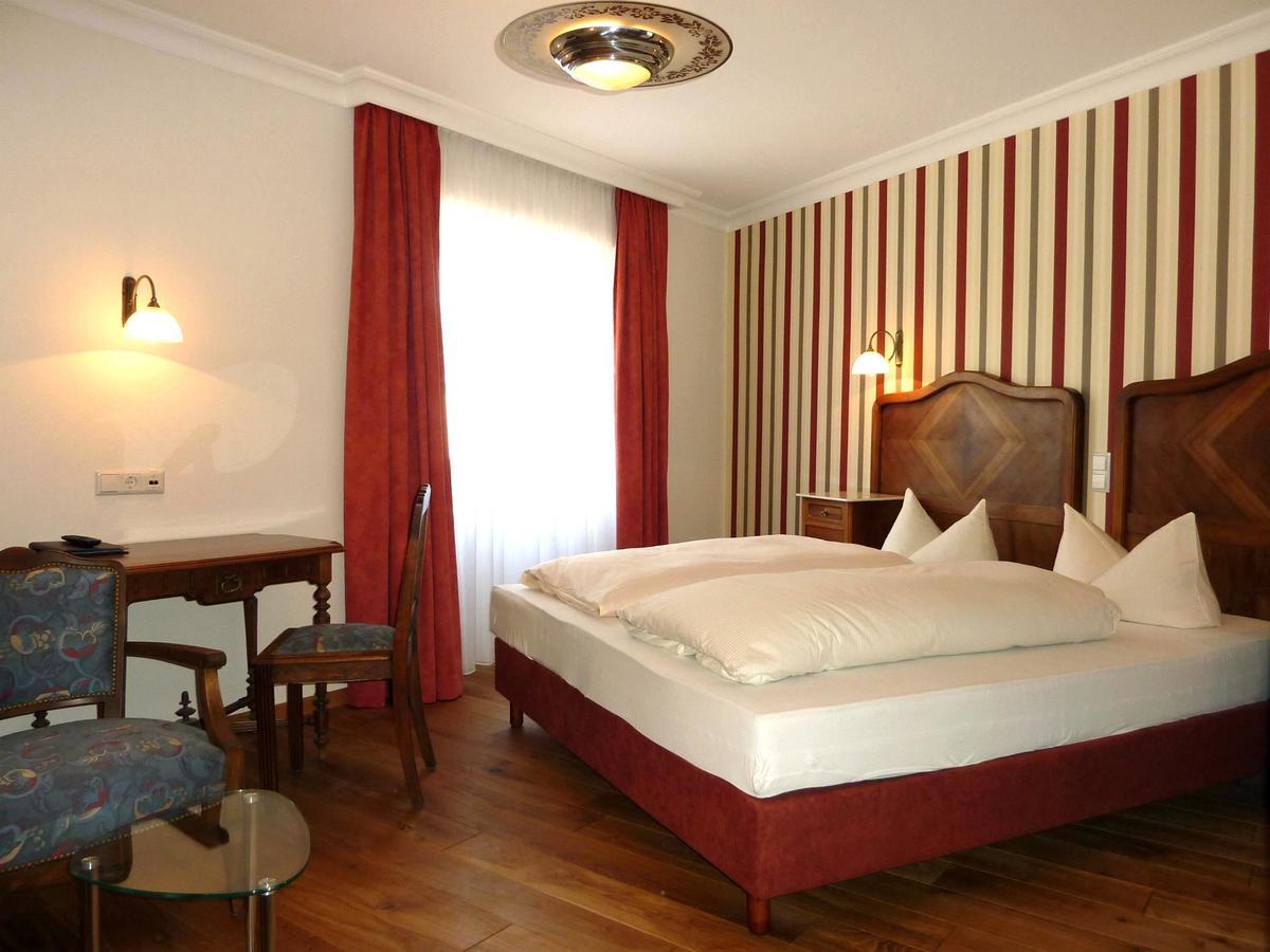 Historisches Genusshotel Loewen Schopfheim Dış mekan fotoğraf