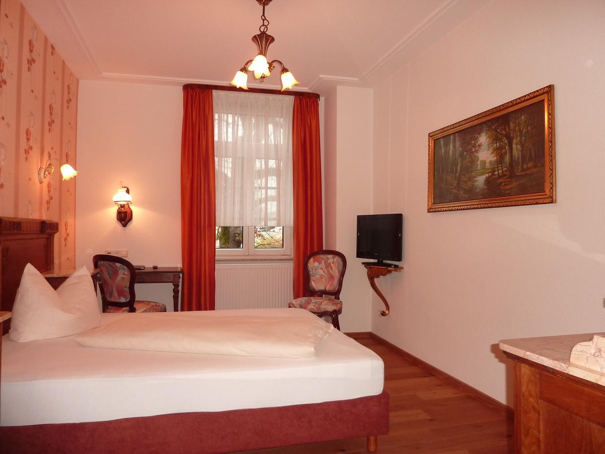 Historisches Genusshotel Loewen Schopfheim Dış mekan fotoğraf