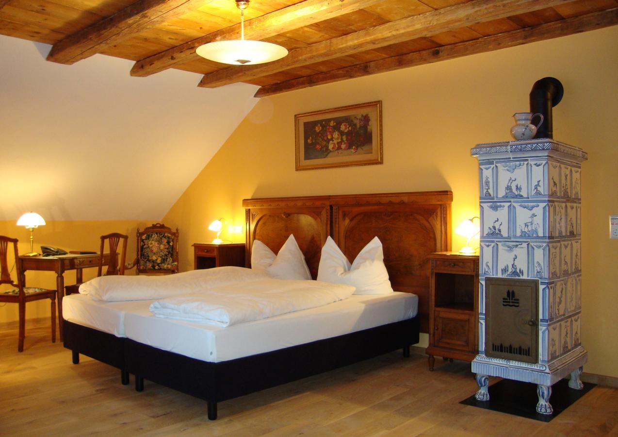 Historisches Genusshotel Loewen Schopfheim Dış mekan fotoğraf
