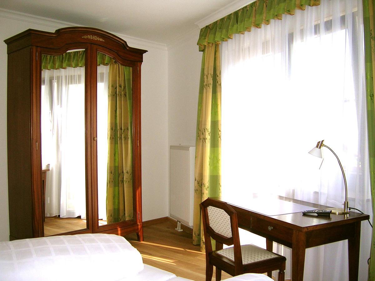 Historisches Genusshotel Loewen Schopfheim Dış mekan fotoğraf